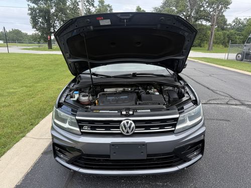 2019 VW Tiguan R-Line 4Motion SE, 4Motion SEL, 4Motion SEL R-Line, 4Motion SEL R-Line Jet-Black — photo 35