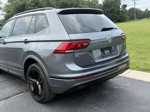 2019 VW Tiguan R-Line 4Motion SE, 4Motion SEL, 4Motion SEL R-Line, 4Motion SEL R-Line Jet-Black — photo 9