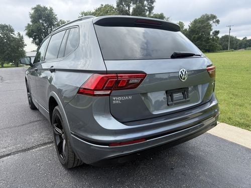 2019 VW Tiguan R-Line 4Motion SE, 4Motion SEL, 4Motion SEL R-Line, 4Motion SEL R-Line Jet-Black — photo 10