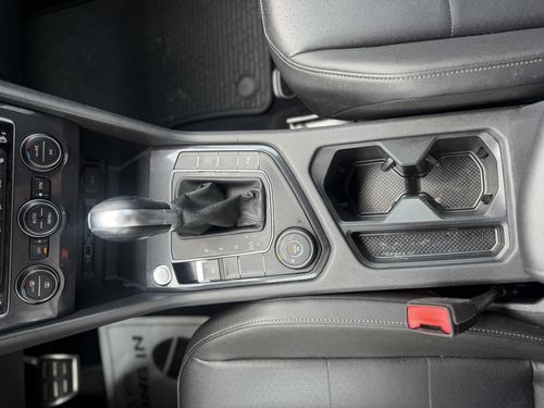 2019 VW Tiguan R-Line 4Motion SE, 4Motion SEL, 4Motion SEL R-Line, 4Motion SEL R-Line Jet-Black — photo 22