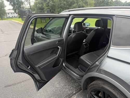 2019 VW Tiguan R-Line 4Motion SE, 4Motion SEL, 4Motion SEL R-Line, 4Motion SEL R-Line Jet-Black — photo 28