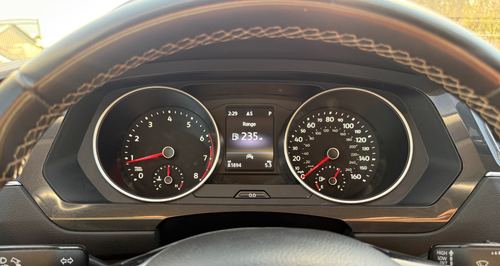 2021 VW Tiguan 2.0T SE — photo 23