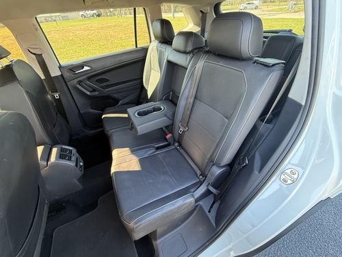 2021 VW Tiguan 2.0T SE — photo 24