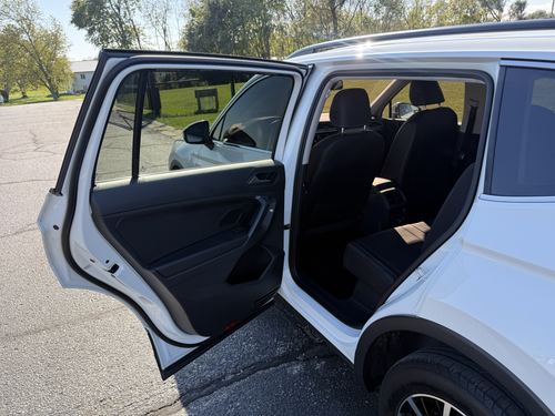 2021 VW Tiguan 2.0T SE — photo 26