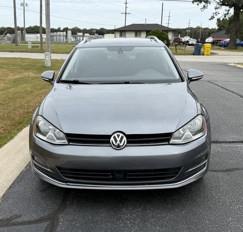 2017 VW Golf TSI SEL — photo 5