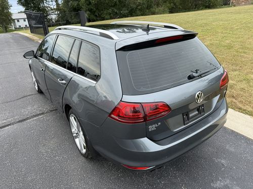 2017 VW Golf TSI SEL — photo 8