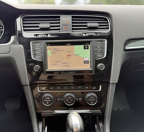2017 VW Golf TSI SEL — photo 19