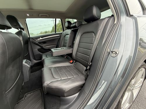 2017 VW Golf TSI SEL — photo 26