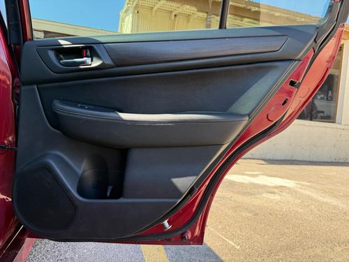 2015 Subaru Legacy Limited — photo 26