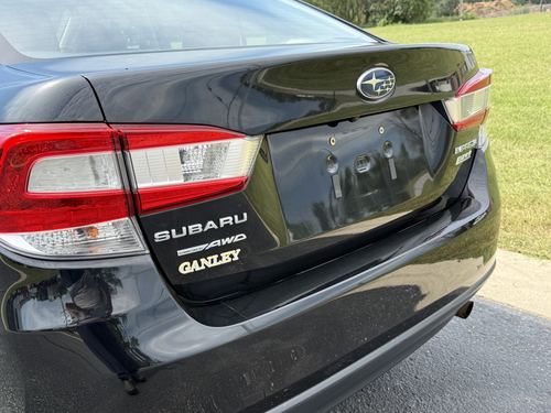 2017 Subaru Impreza 2.0i — photo 12