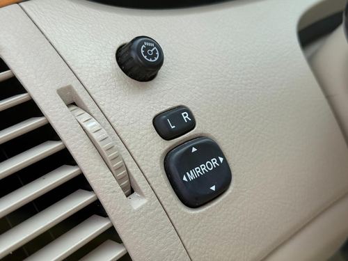 2007 Toyota Avalon Limited — photo 15