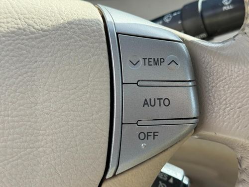 2007 Toyota Avalon Limited — photo 17