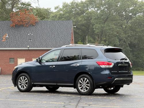 2016 Nissan Pathfinder S — photo 10