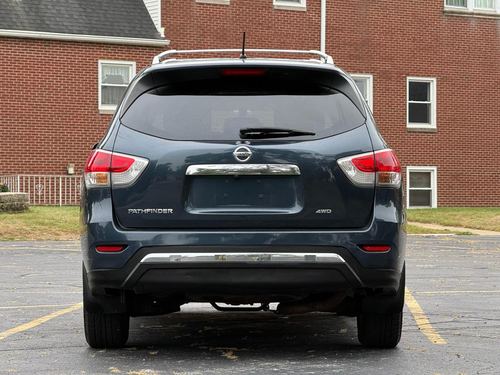 2016 Nissan Pathfinder S — photo 9