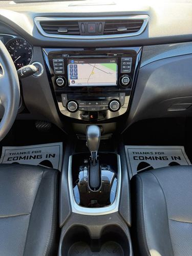 2014 Nissan Rogue SL — photo 27