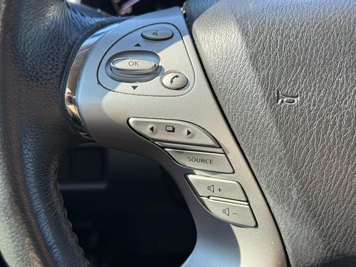 2018 Nissan Murano SV — photo 35