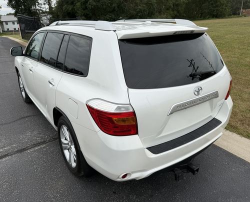 2010 Toyota Highlander Limited — photo 13