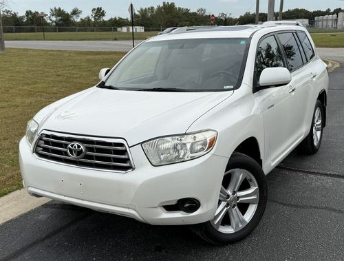 2010 Toyota Highlander Limited — photo 16
