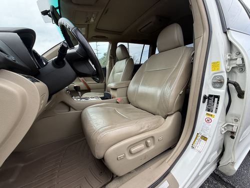 2010 Toyota Highlander Limited — photo 28
