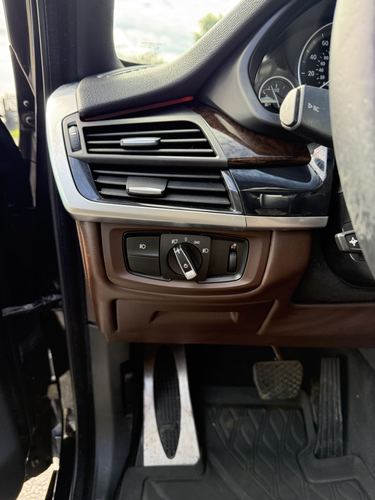 2014 BMW X5 xDrive35i — photo 28