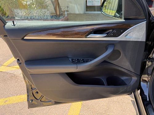 2019 BMW X3 sDrive30i — photo 23