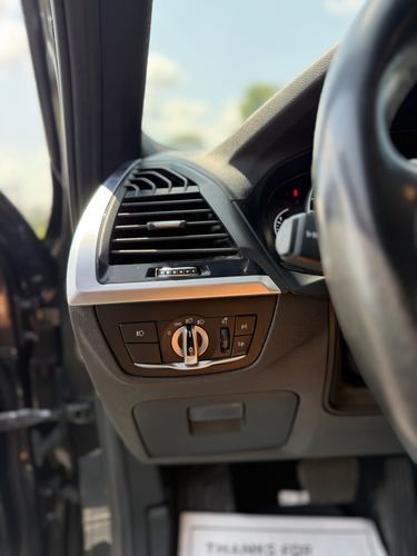 2019 BMW X3 sDrive30i — photo 31
