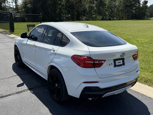 2016 BMW X4 xDrive35i — photo 8