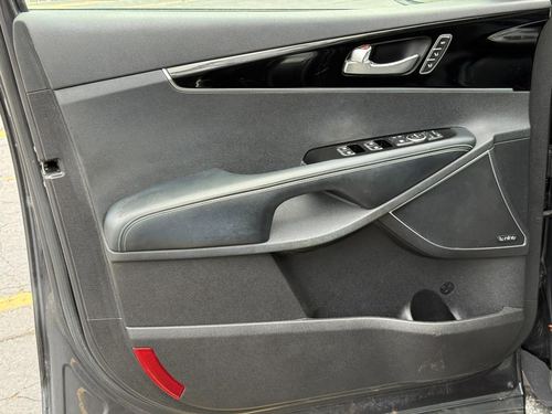 2016 Kia Sorento SXL — photo 38