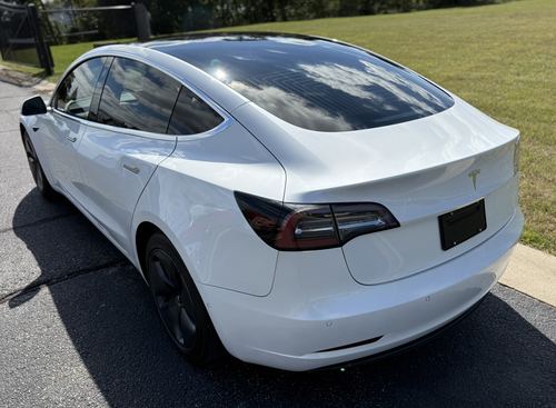 2020 Tesla 3 Stdr Standard Range Plus — photo 15