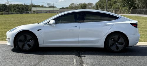 2020 Tesla 3 Stdr Standard Range Plus — photo 17