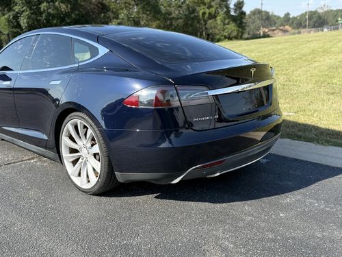 2013 Tesla S P85 Performance — photo 8