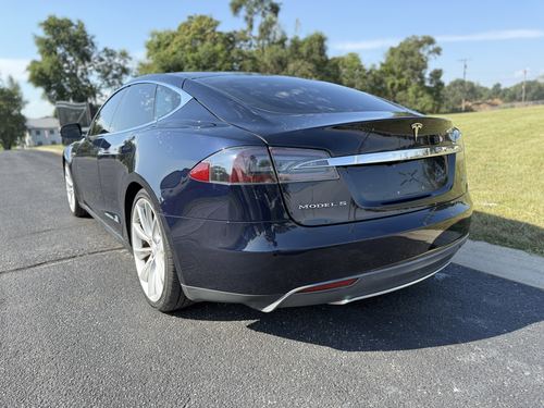 2013 Tesla S P85 Performance — photo 10