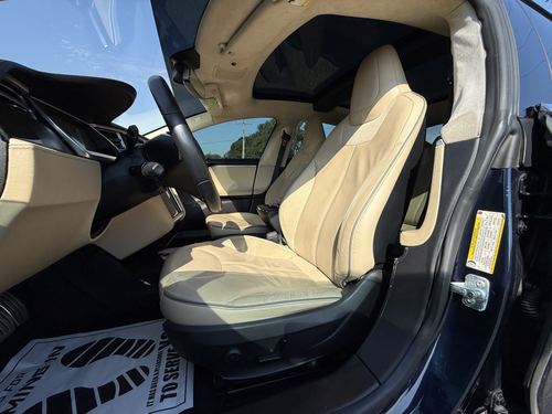2013 Tesla S P85 Performance — photo 19
