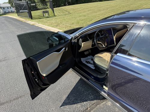 2013 Tesla S P85 Performance — photo 29