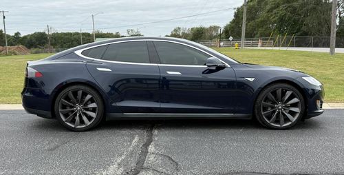 2013 Tesla S P85 Performance — photo 5