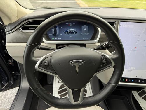 2013 Tesla S P85 Performance — photo 12