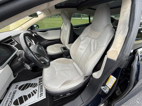 2013 Tesla S P85 Performance — photo 19