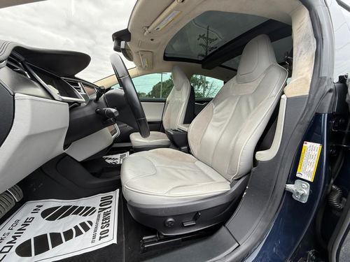 2013 Tesla S P85 Performance — photo 17