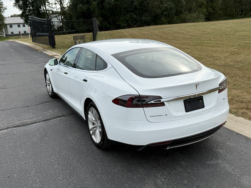 2014 Tesla S85 85 — photo 6