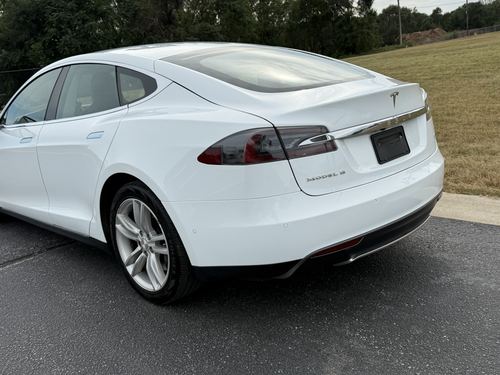 2014 Tesla S85 85 — photo 7