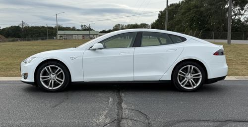 2014 Tesla S85 85 — photo 10