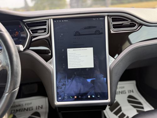 2014 Tesla S85 85 — photo 21