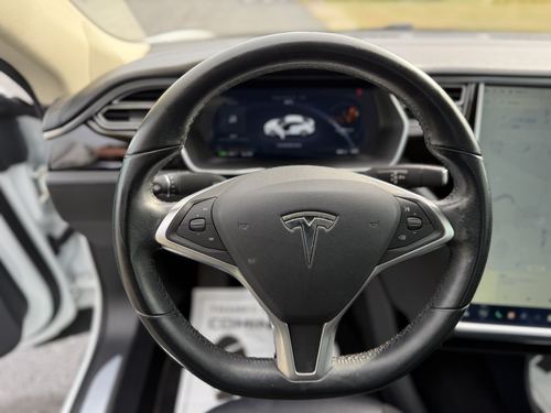 2014 Tesla S85 85 — photo 16