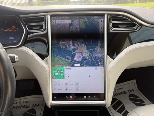 2014 Tesla S85 — photo 25
