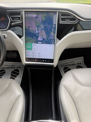 2014 Tesla S85 — photo 28
