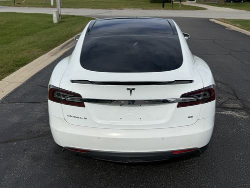 2014 Tesla S85 — photo 8