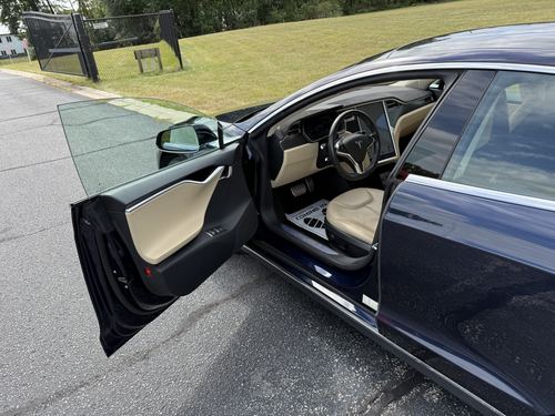 2015 Tesla S P85D 85D — photo 33