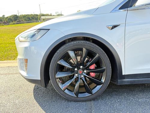 2017 Tesla X75D 90D — photo 9