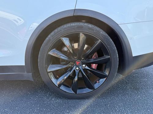 2017 Tesla X75D 90D — photo 10