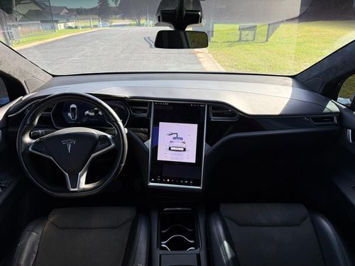 2017 Tesla X75D 90D — photo 13
